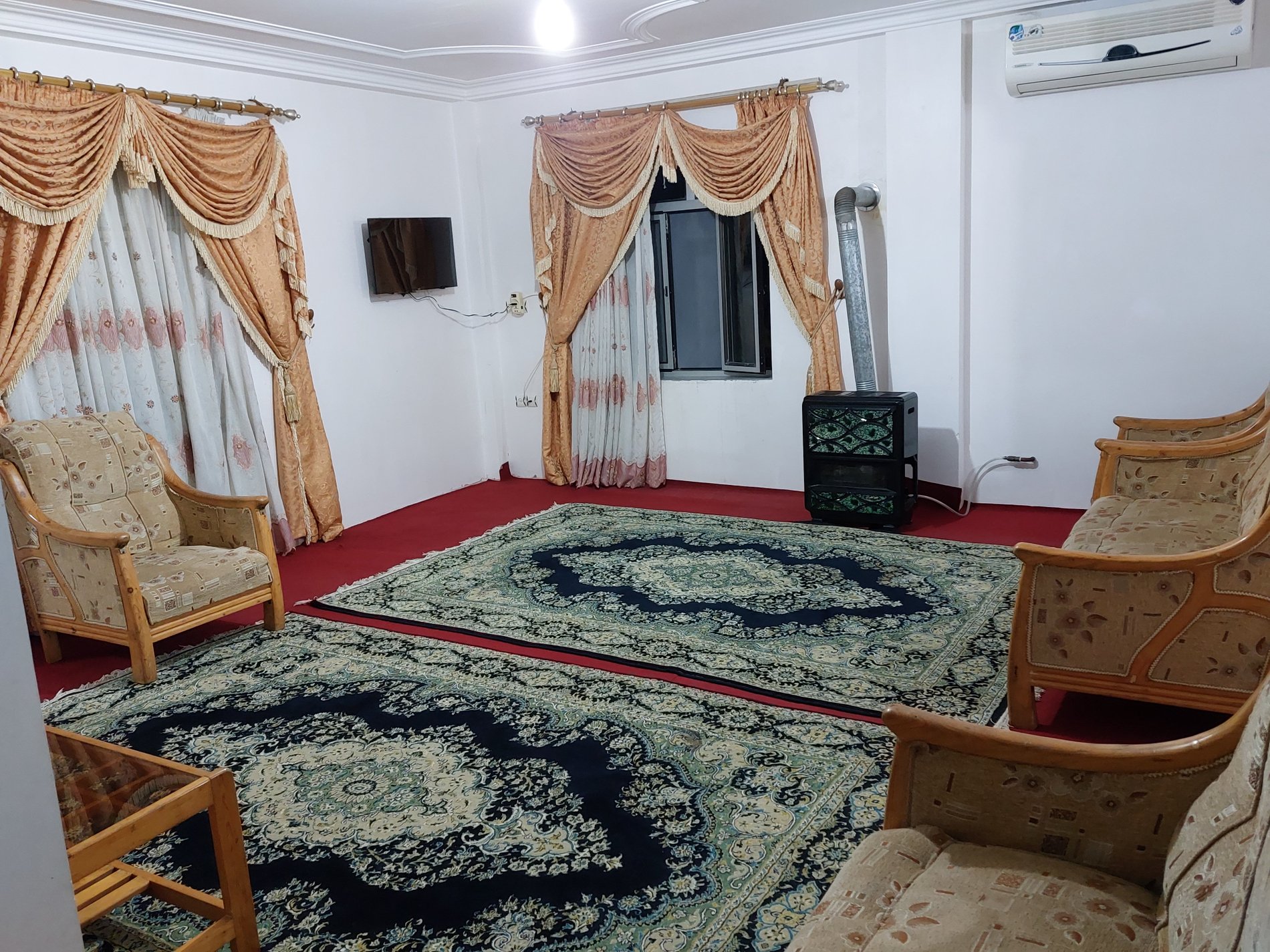 سوئیت دوخوابه تالشان