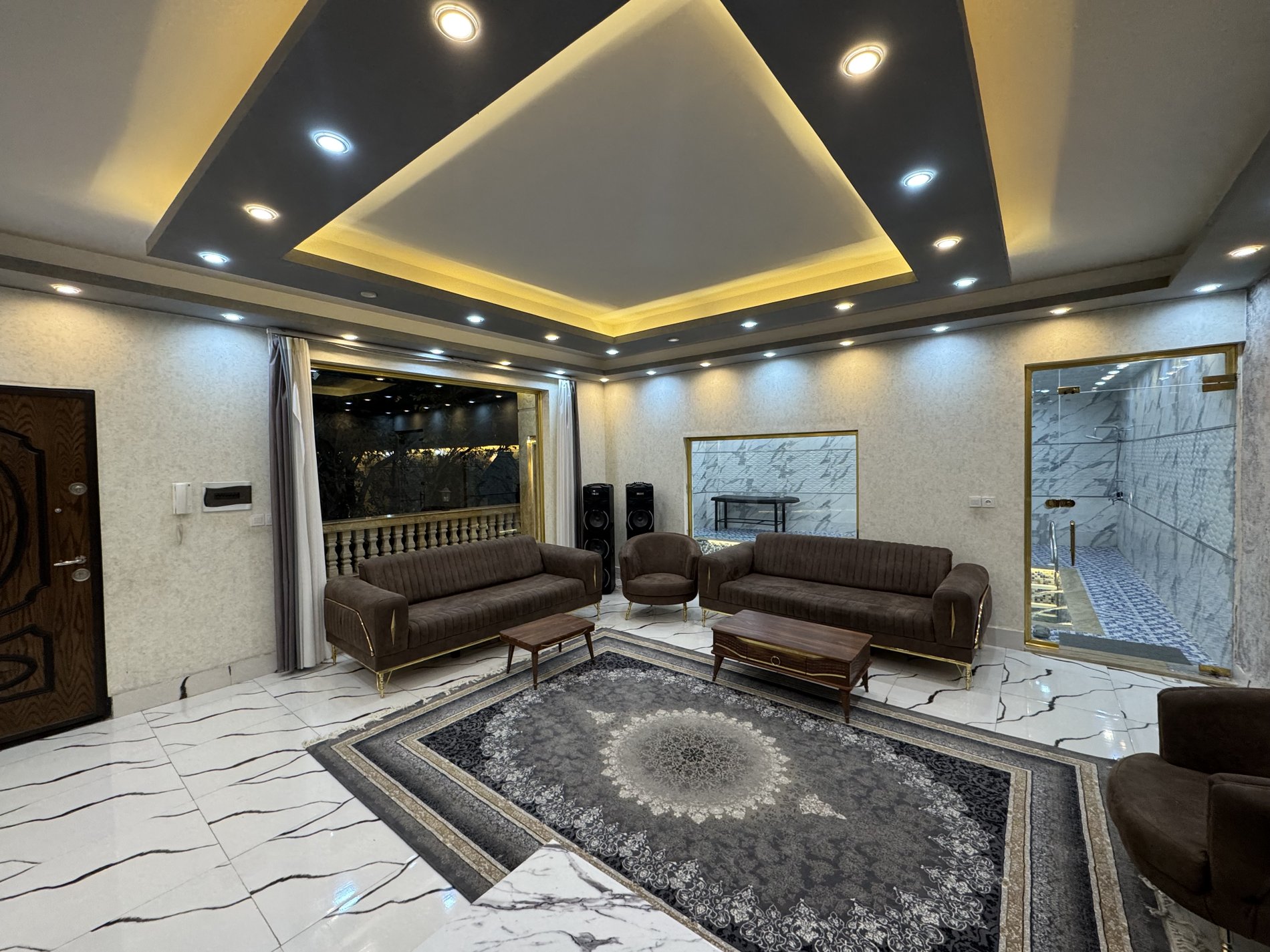 ویلا یک خوابه استخردار آبگرم علی