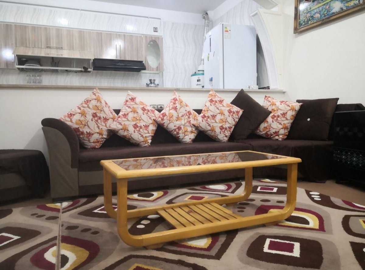 سوئیت دوخوابه زریبار 8