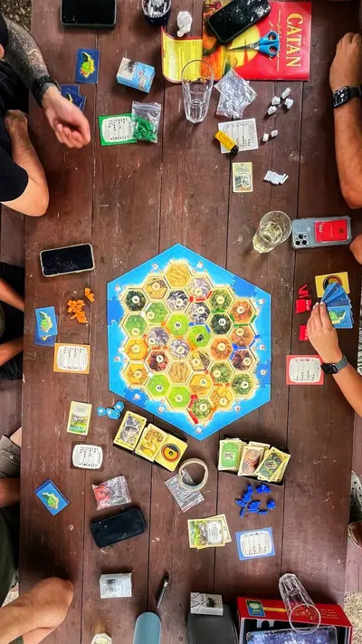 مجتمع اقامتی اکولو ژ سیاگالش - واحد جلگه