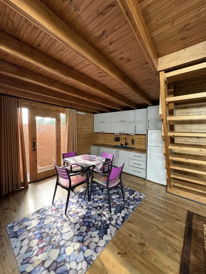 کلبه دوخوابه اشکان 9