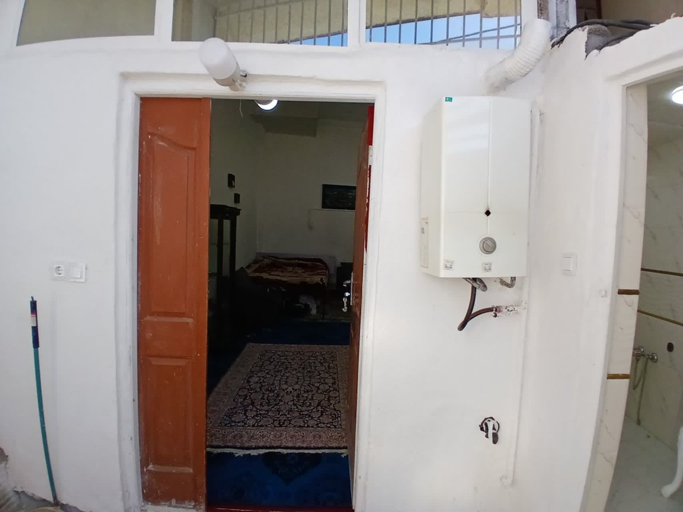 سوئیت فلت علی نژاد