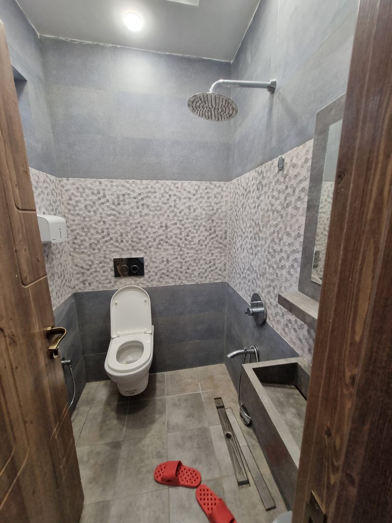 ویلا چهارخوابه دوبلکس استخردار آبگرم گوراب زرمیخ