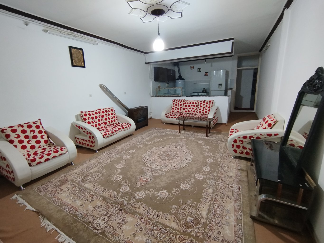 ویلا یک خوابه طاووسی