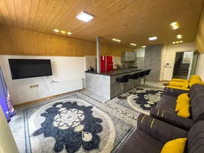 ویلا یک خوابه سوئیسی بلوط