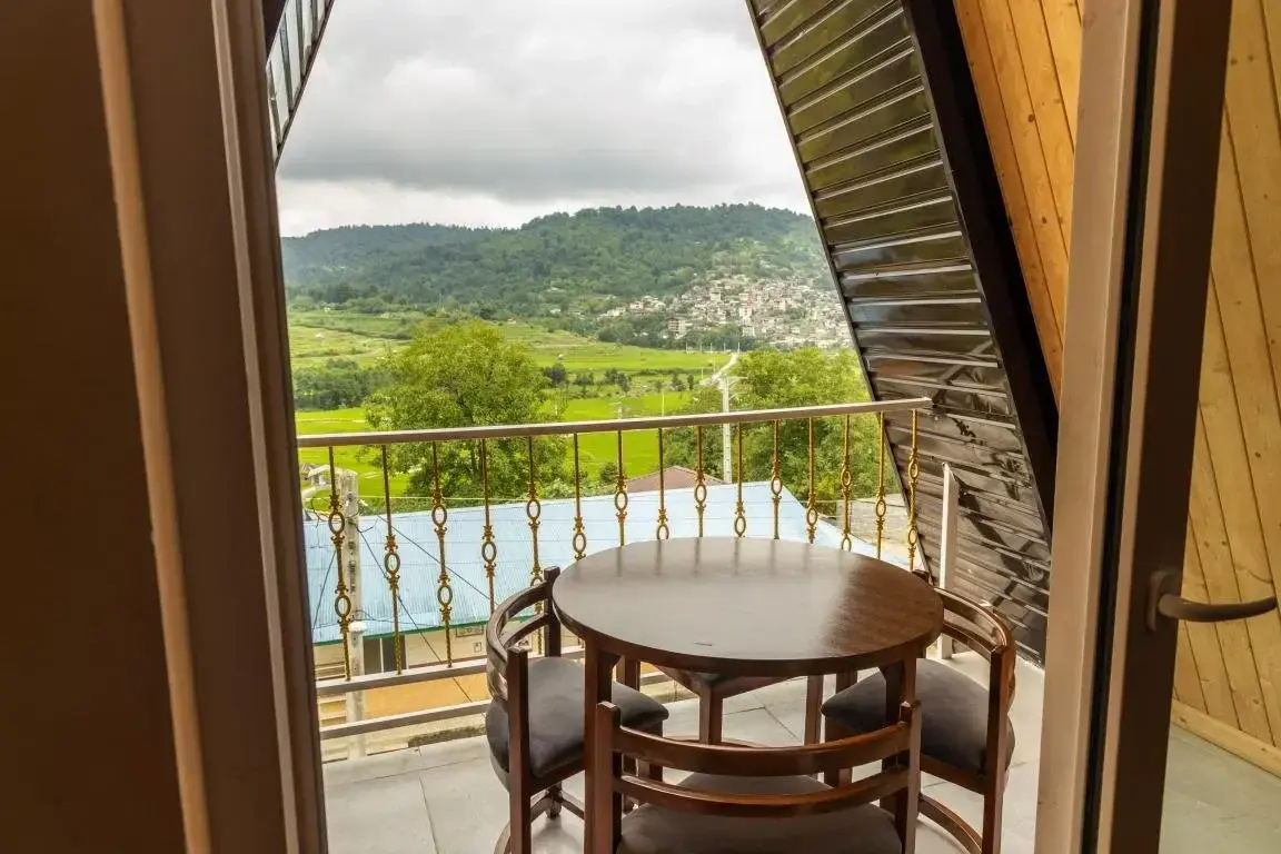 ویلا یک خوابه سوئیسی بلوط