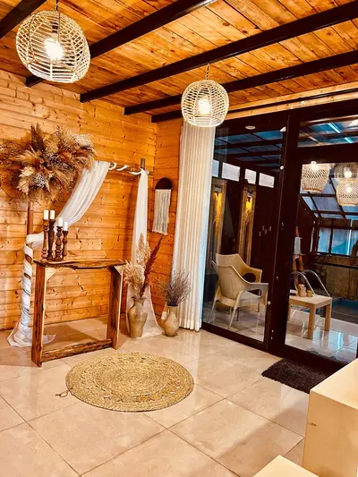 کلبه یک خوابه استخردار آبگرم سوئدی کُرال