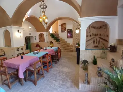 اقامتگاه سنتی آلما - واحد دوتخته 6