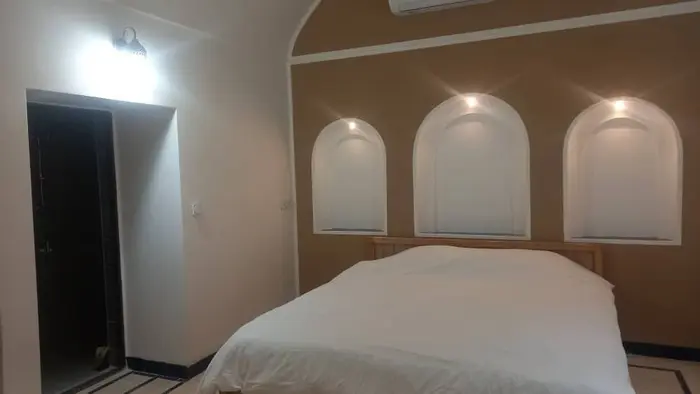 اقامتگاه سنتی آلما واحد دو تخته 2 - نمای داخل