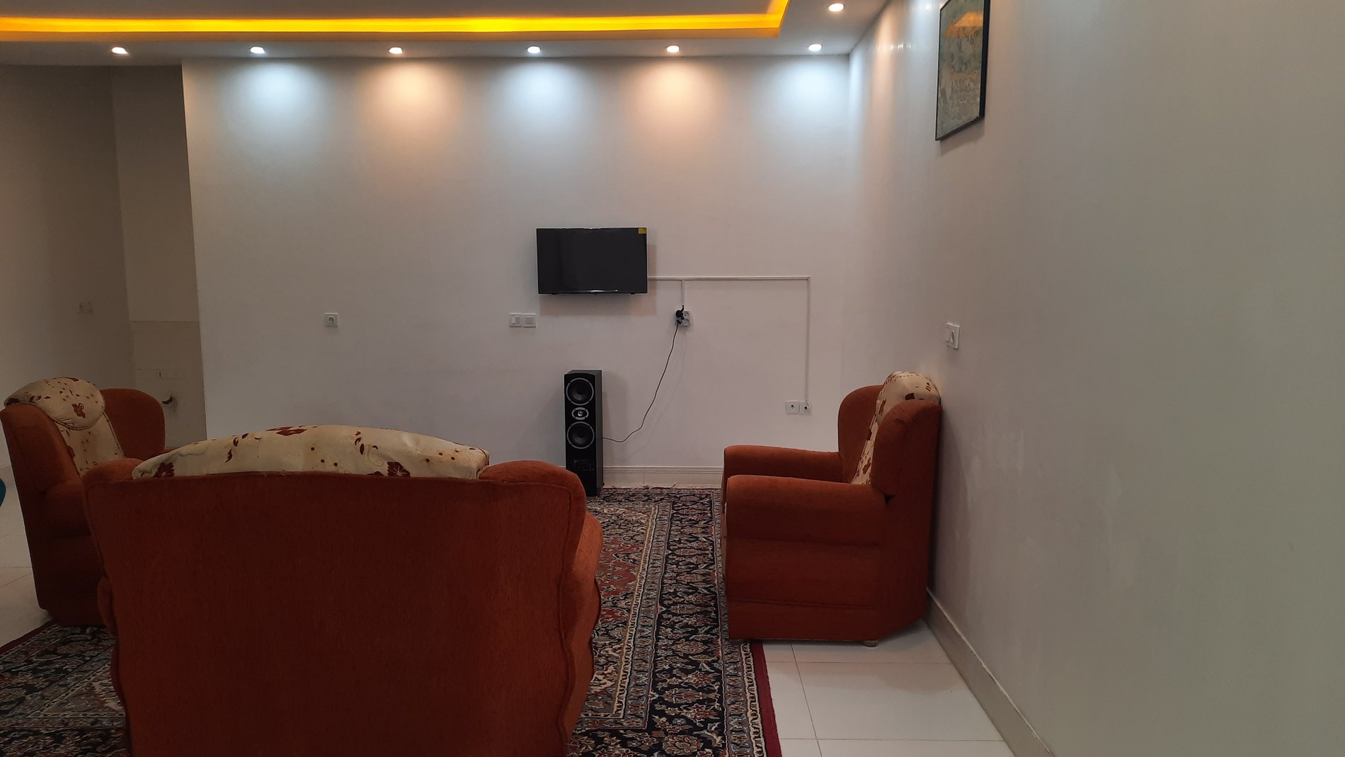 آپارتمان دوخوابه رضا 37