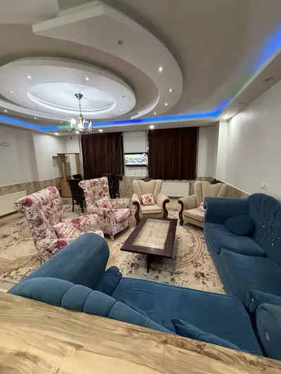 آپارتمان دوخوابه سرداران ۳