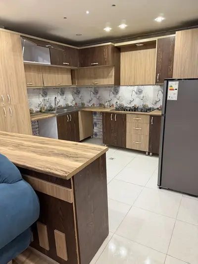 آپارتمان دوخوابه سرداران ۳