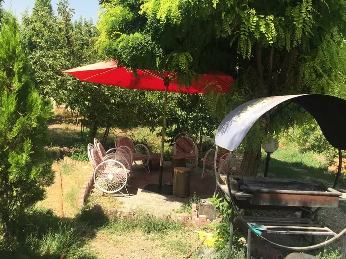 ویلا دوخوابه استخردار ارغوان - باربیکیو