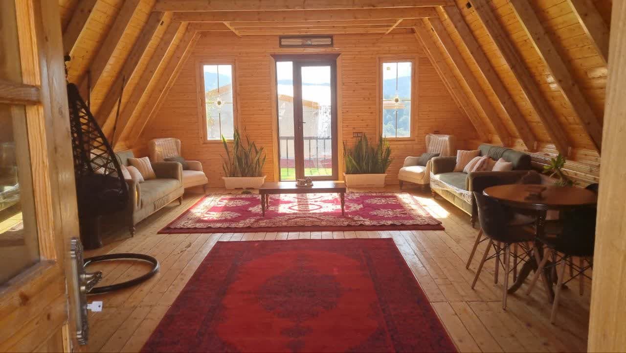 ویلا دوخوابه روستایی کاتی - پذیرایی۲