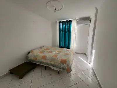 آپارتمان دوخوابه هاشم پور