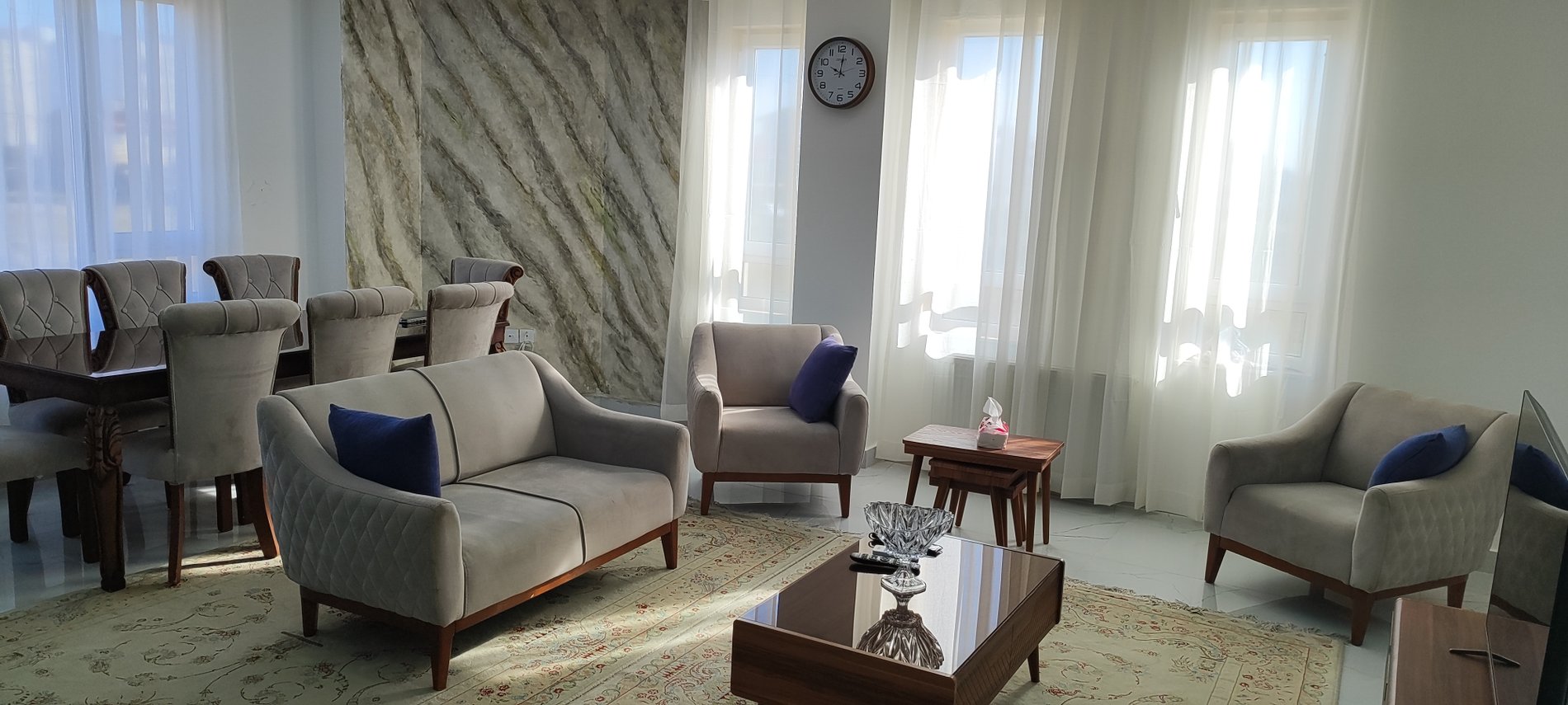 آپارتمان سه خوابه آیریا