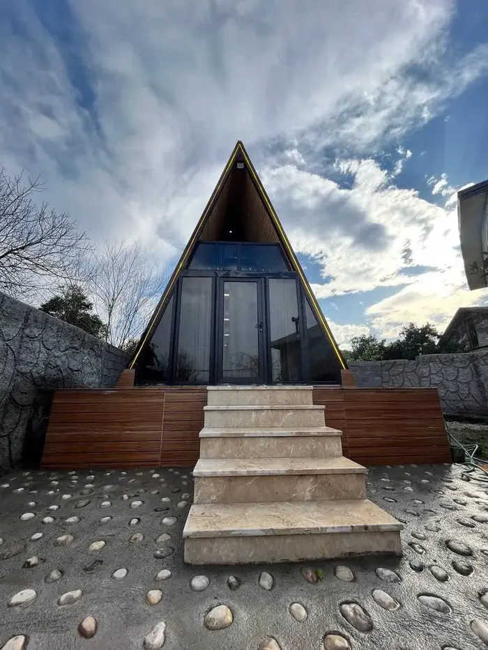 کلبه دوخوابه سوئیسی جکوزی دار هاشمیان