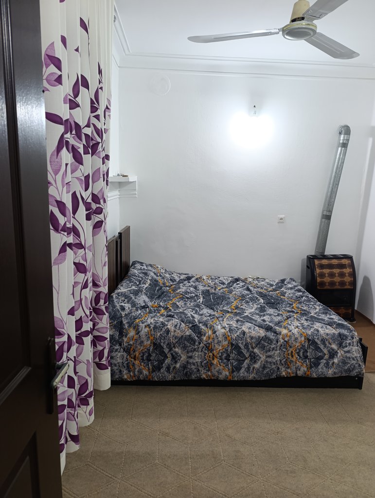 ویلا دوخوابه سنتی گلابی