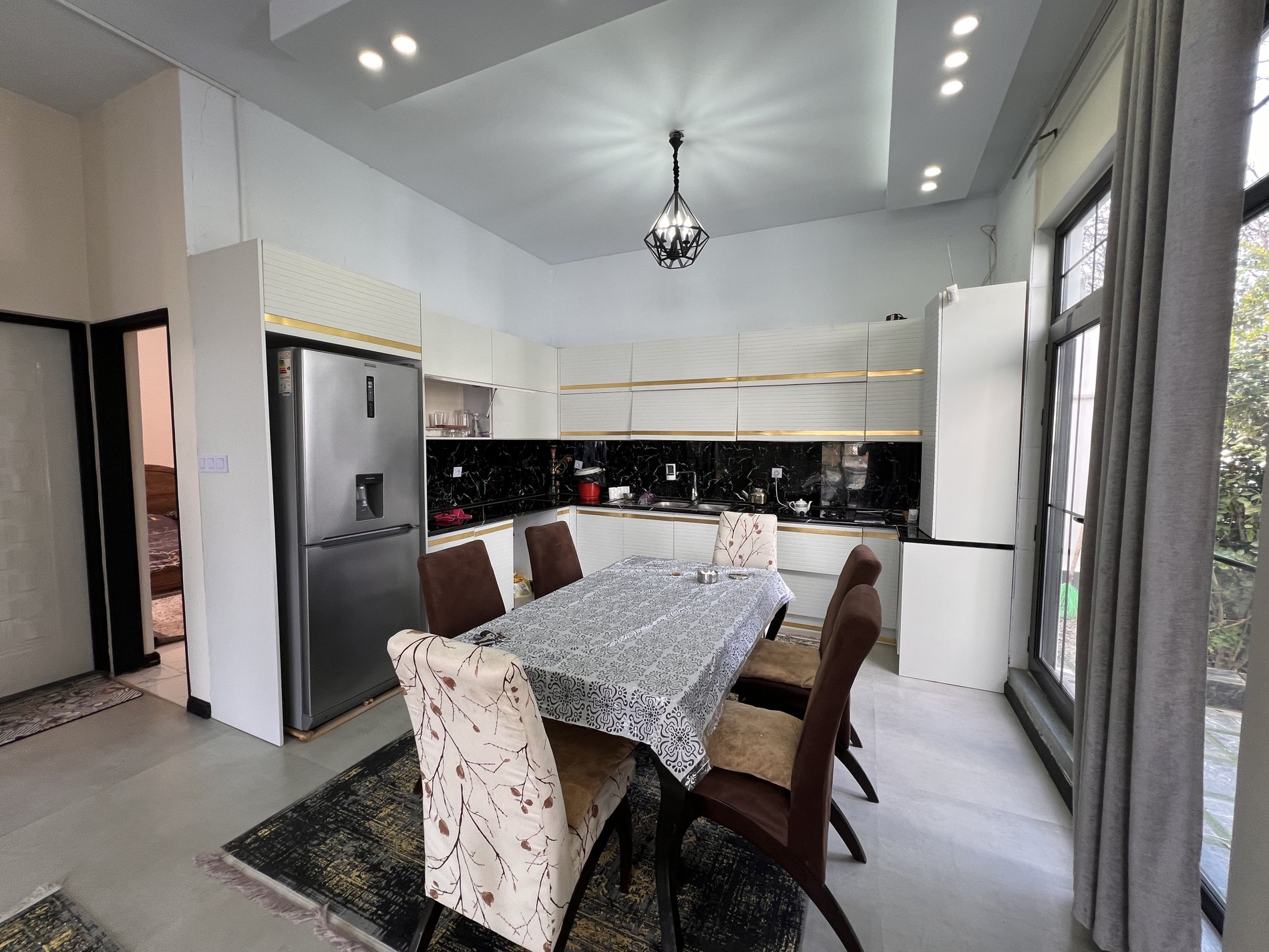 ویلا دوخوابه استخردار آبگرم قباد