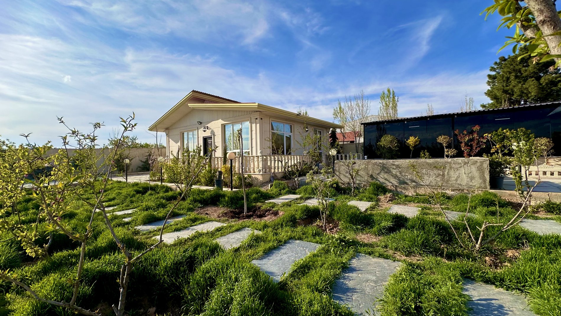 ویلا دوخوابه استخردار بهاران 