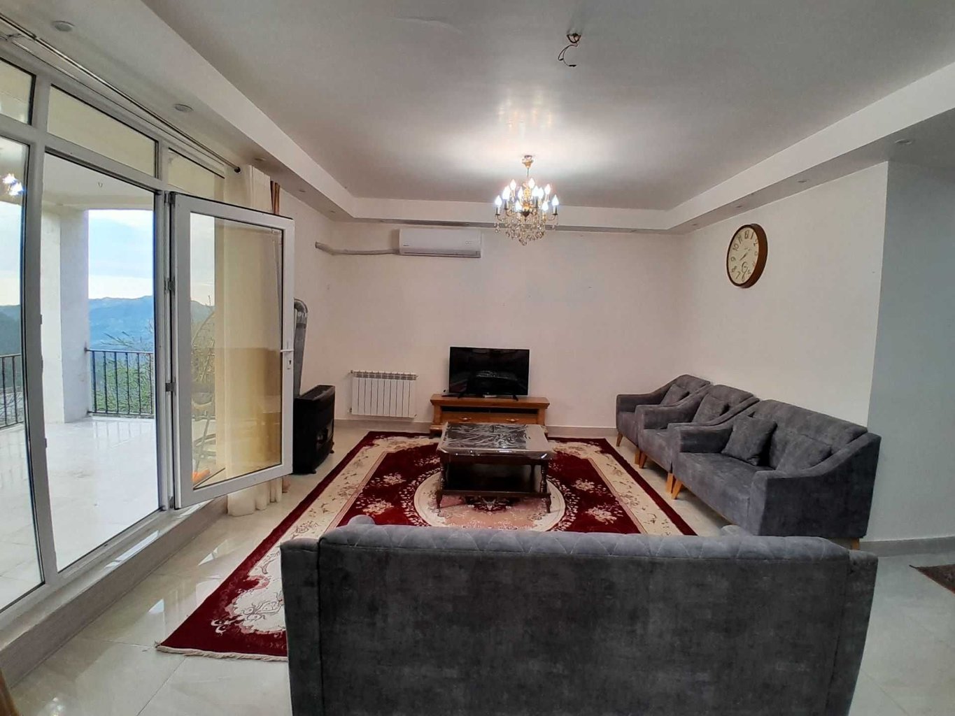 آپارتمان دوخوابه حسینی 13