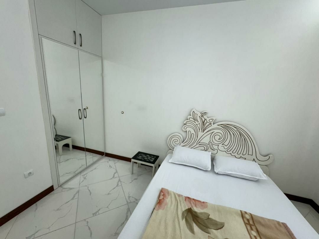 آپارتمان دوخوابه یادگار 4