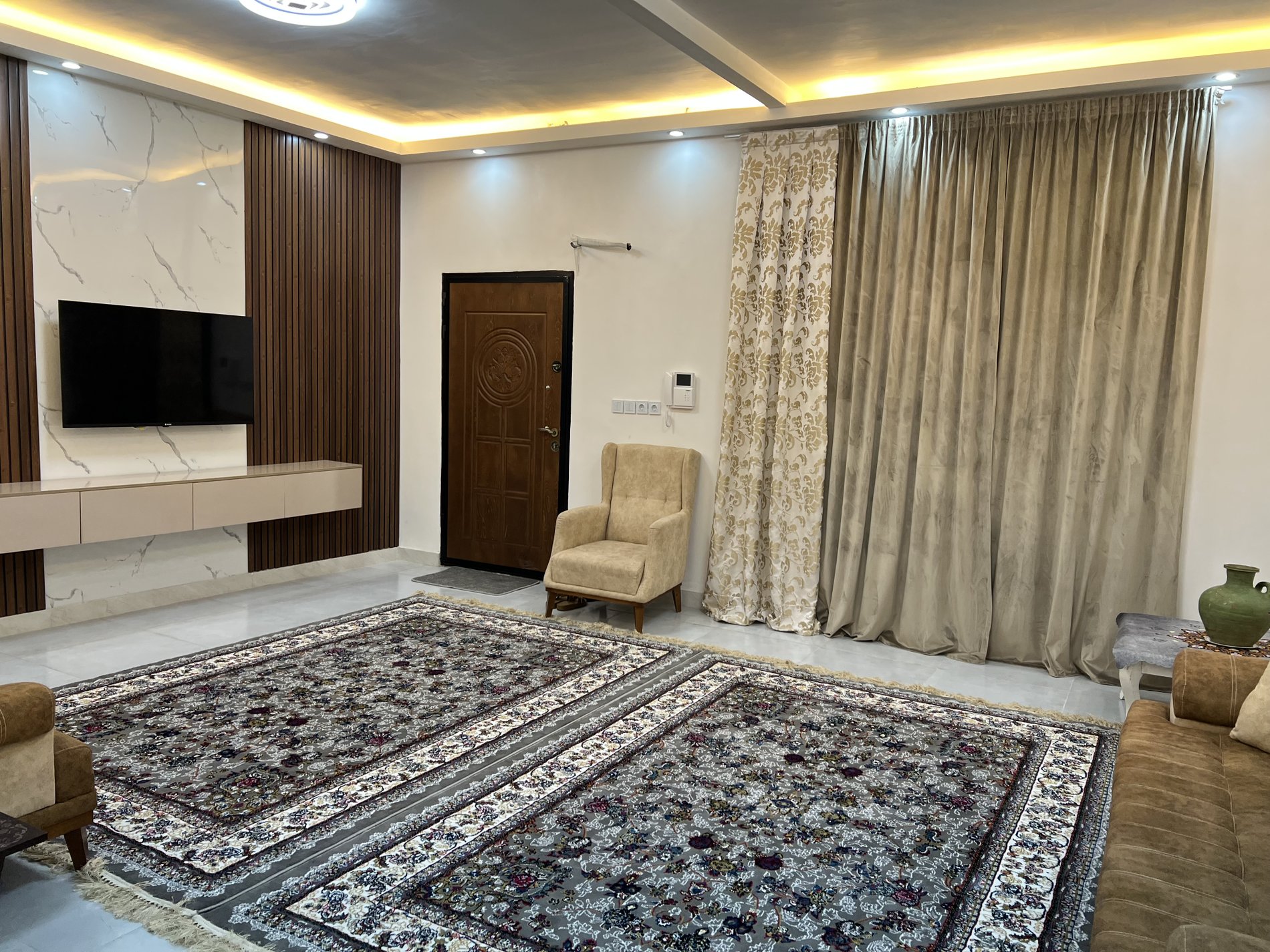 ویلا دوخوابه تی تی 