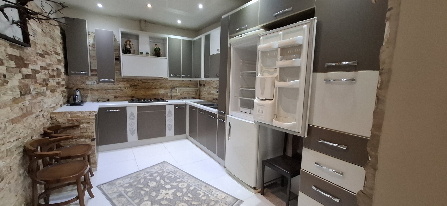 سوئیت دوخوابه خوابه صفویه ها