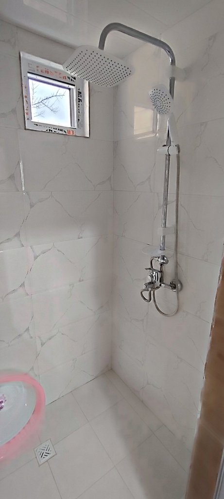 کلبه یک خوابه سوئیسی آقای کامی