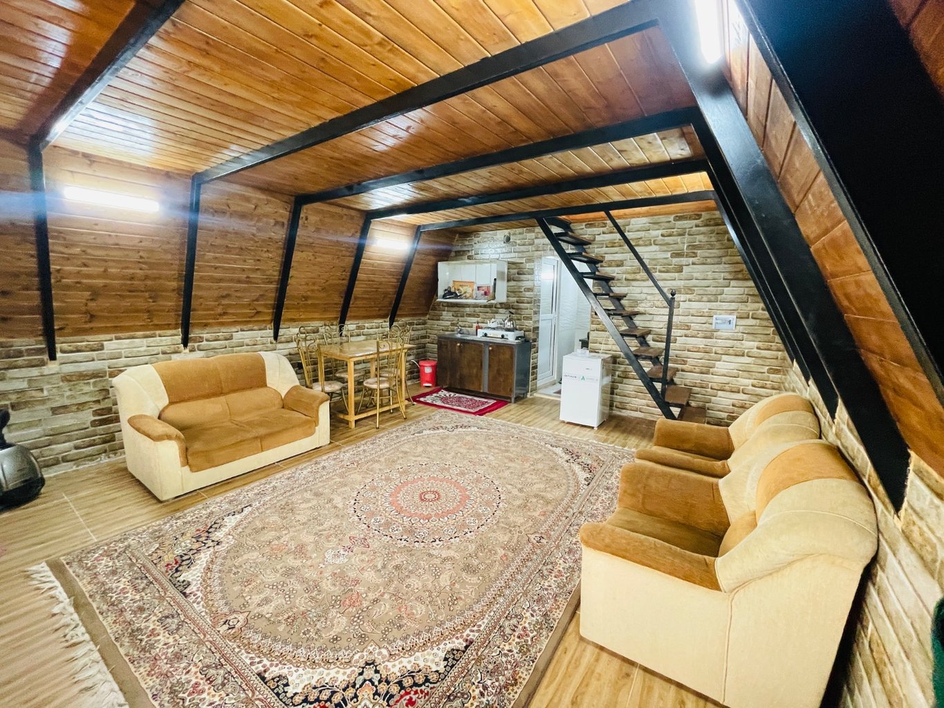 کلبه یک خوابه یامن