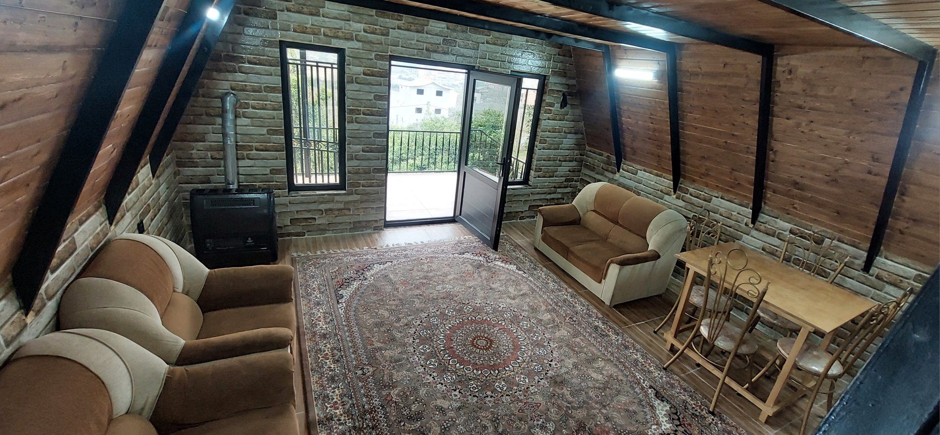 کلبه یک خوابه یامن