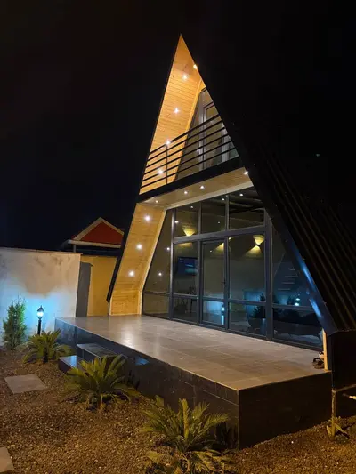 کلبه یک خوابه سوئیسی موکا