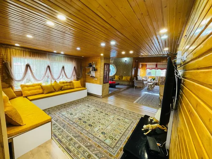 سه خوابه دوبلکس کوهستانی لاهو - فضای تلویزیون 