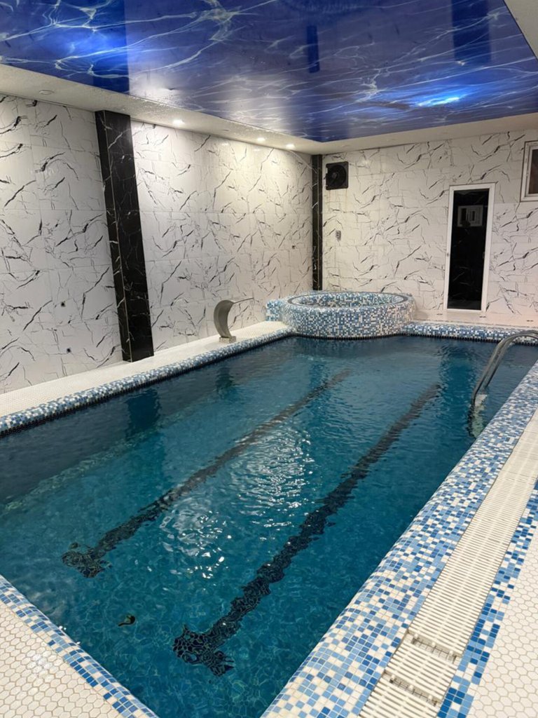 ویلا دوخوابه دوبلکس استخردار و جکوزی دار عمارت