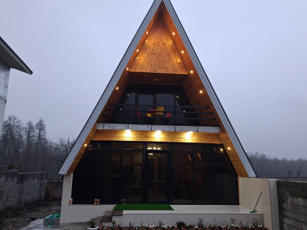 کلبه دوخوابه جنگلی ناز 1