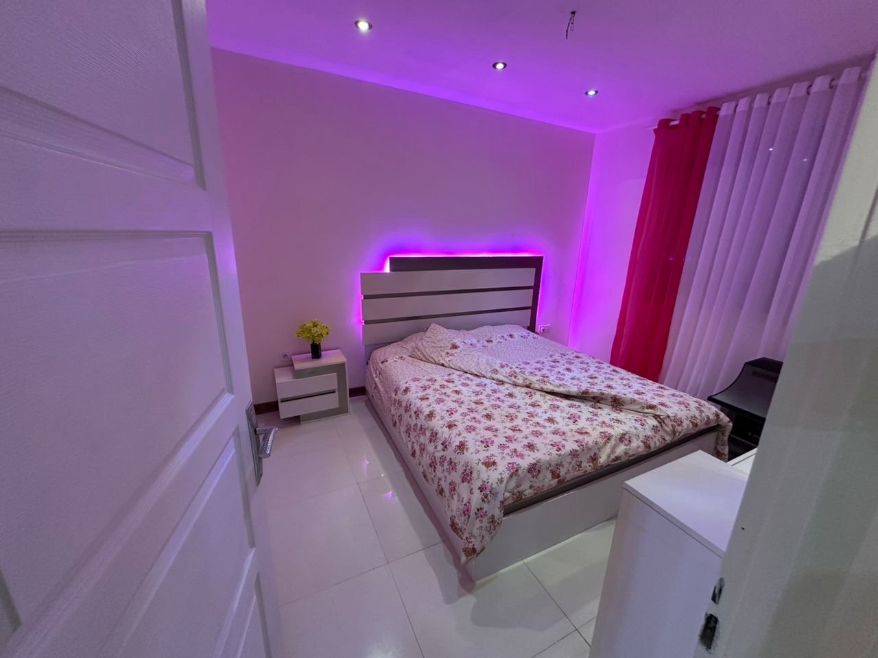 ویلا سه خوابه استخردار آبگرم سزار