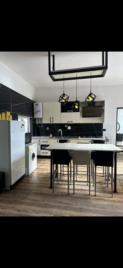 ویلا دوخوابه استخردار آبگرم توحیدیان