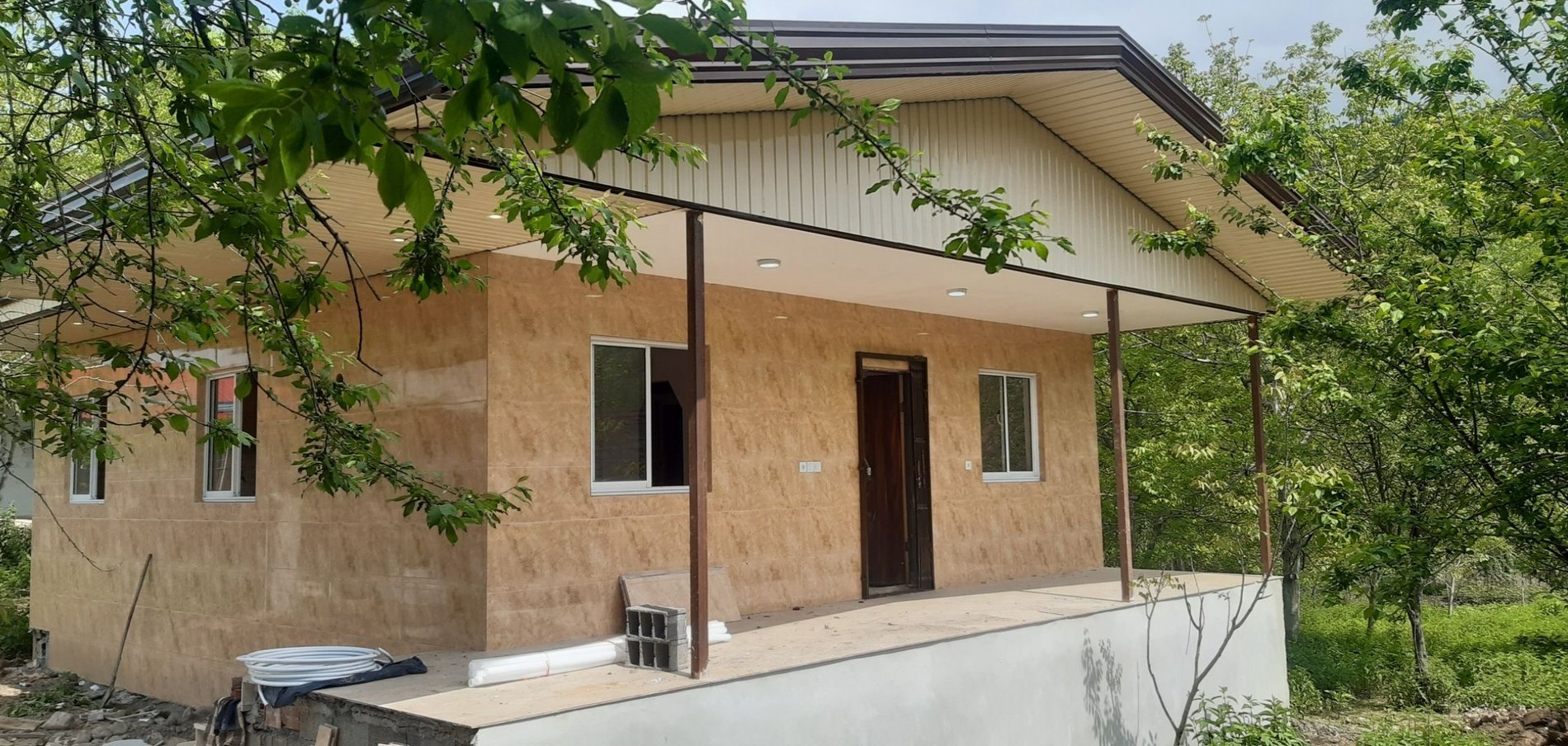 دوخوابه آروشا