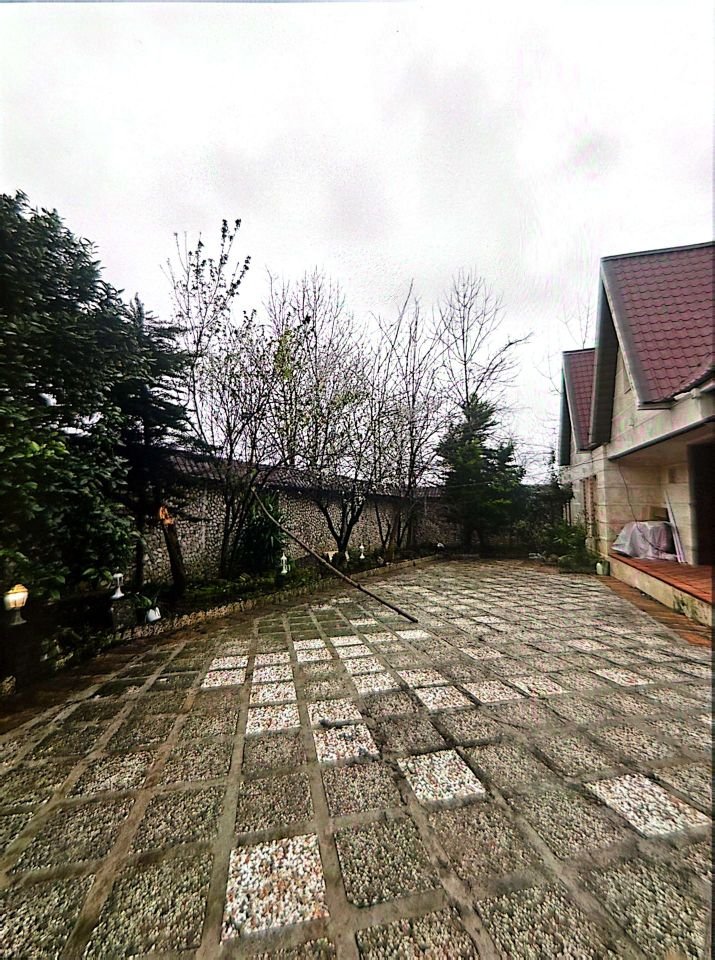 ویلا دوخوابه گل پیچک - حیاط ویلا