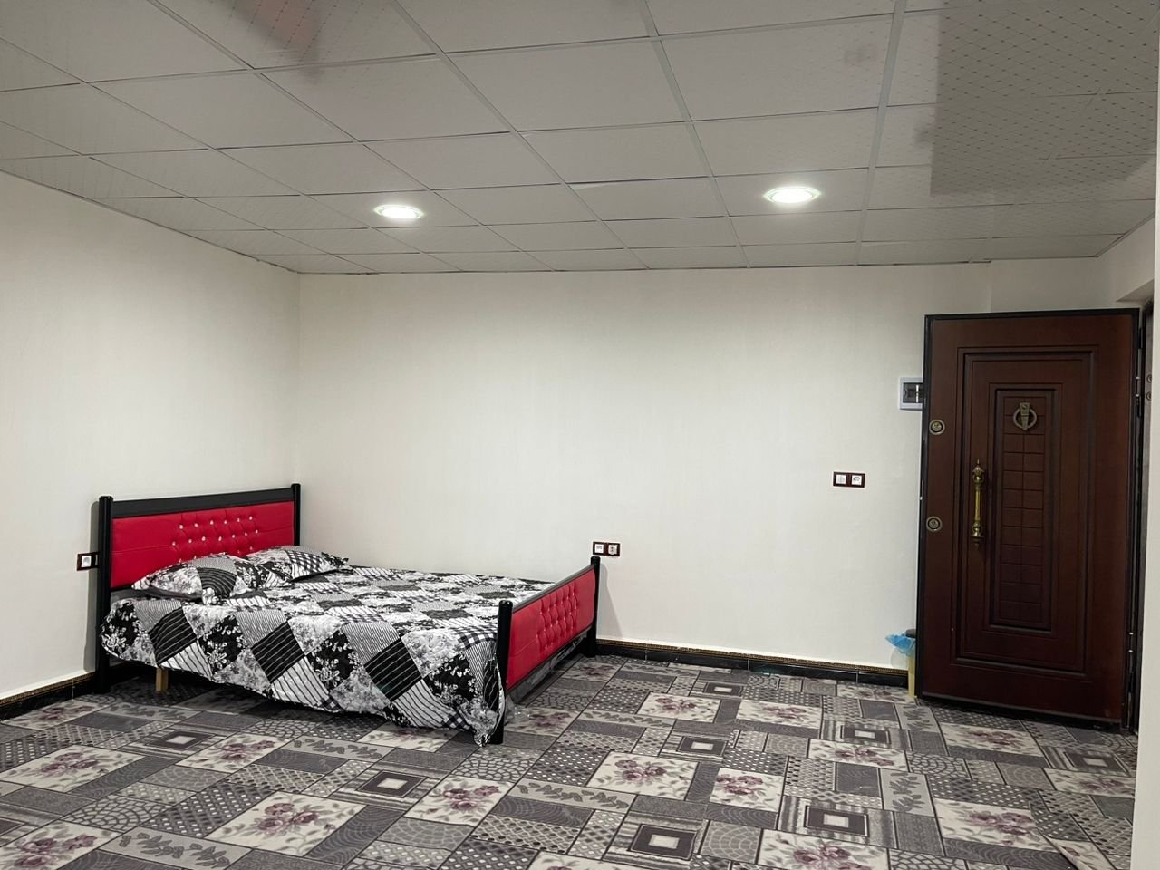 سوئیت فلت فلکه فرمانداری 1