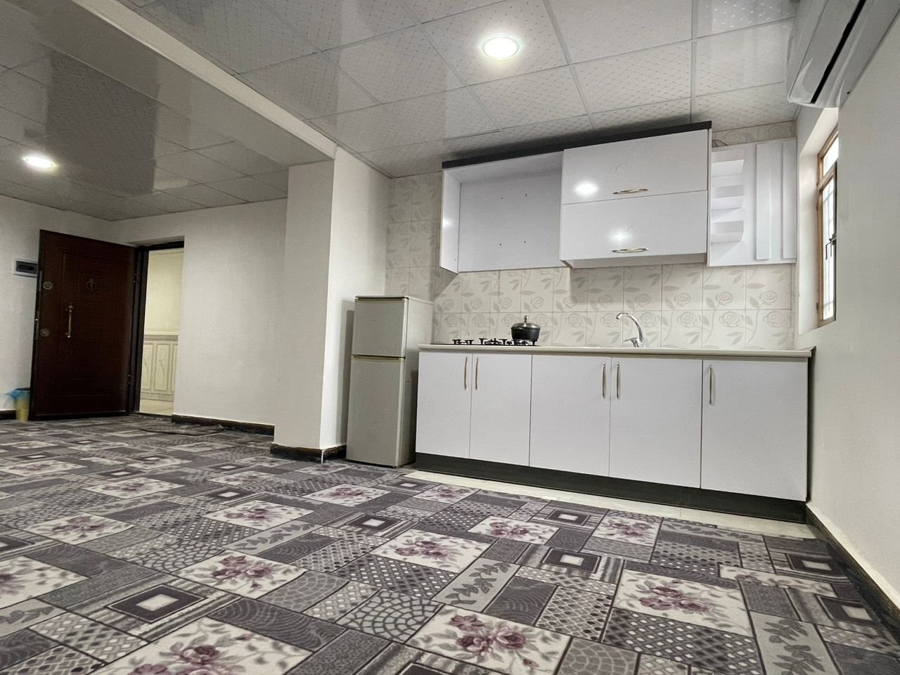 سوئیت فلت فلکه فرمانداری 1