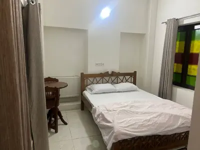 بومگردی زیبا - واحد 12