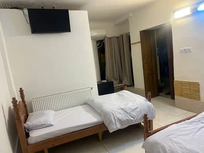 بوم گردی زیبا - واحد 2