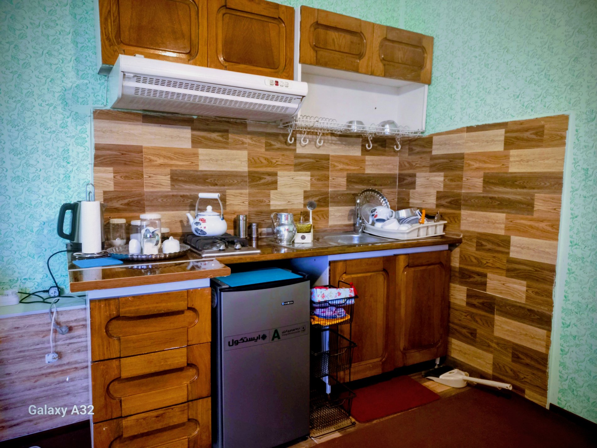 اقامتگاه سنتی باغ ویلا مینو - واحد سوئیت