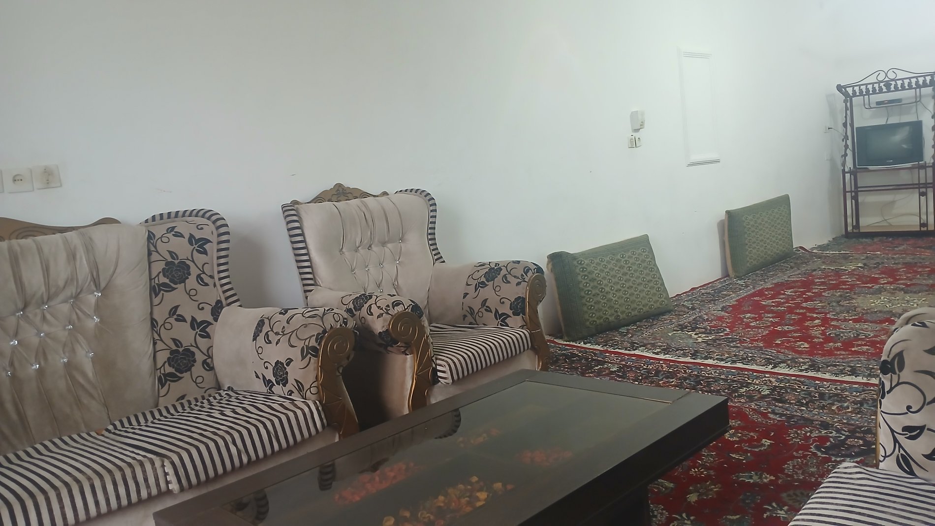 ویلا یک خوابه خونه گلی سنتی پسرکلو