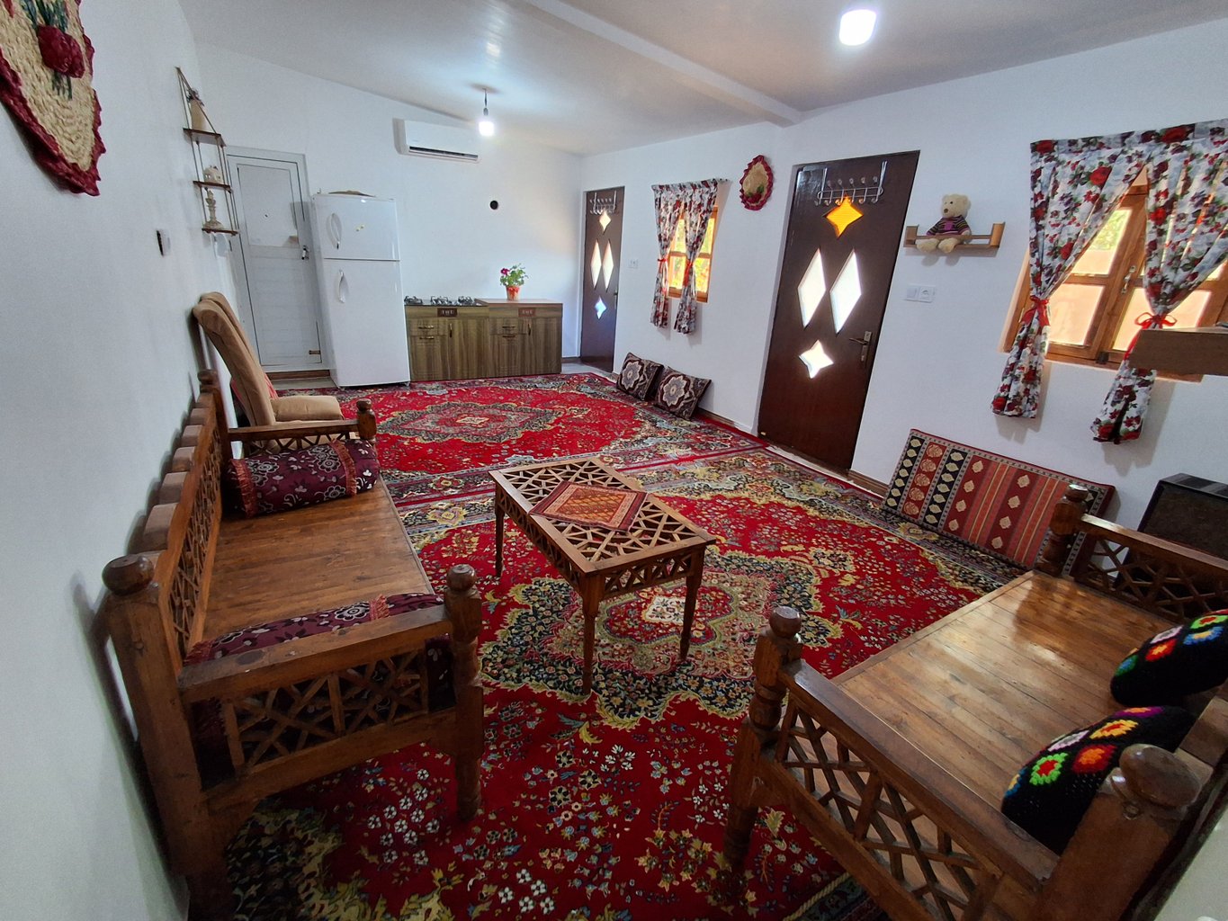 ویلا سه خوابه جکوزی دار نیکان