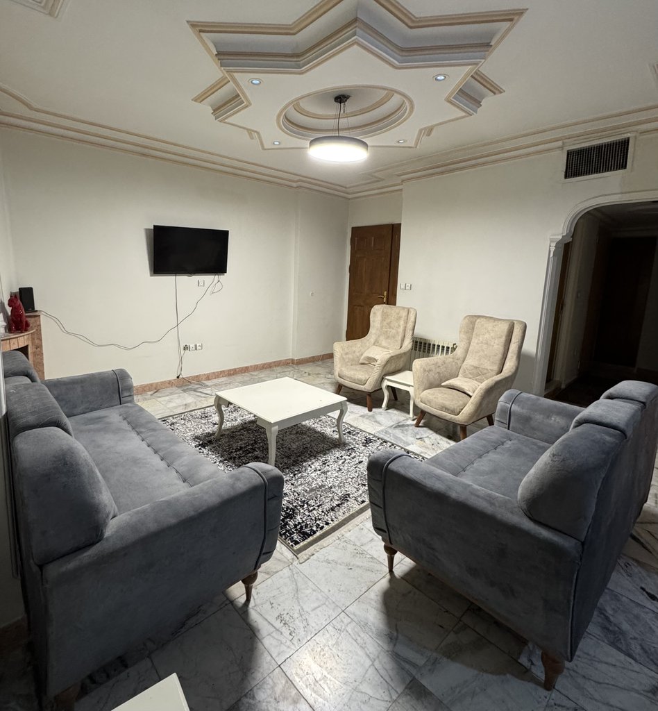 آپارتمان دوخوابه مددی شهرک گلستان