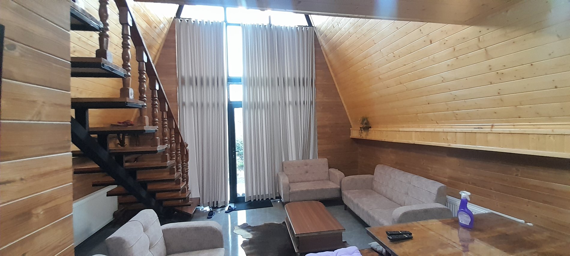 کلبه دوخوابه دوبلکس سوئیسی طهورا