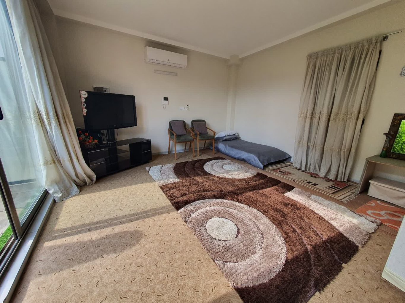 سوئیت یک خوابه بلوار کازینو دربست