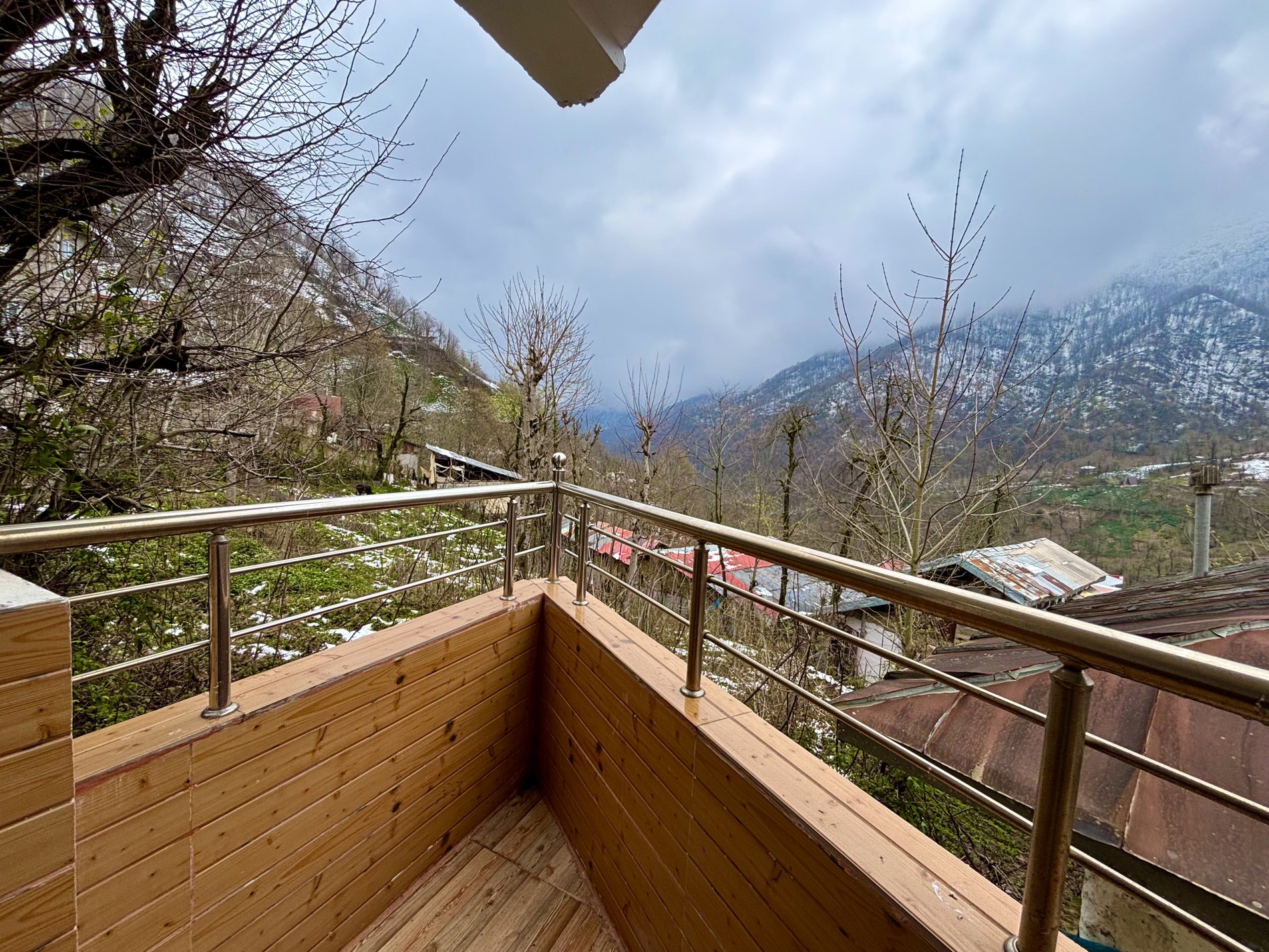 یک خوابه آبشار دودوزن